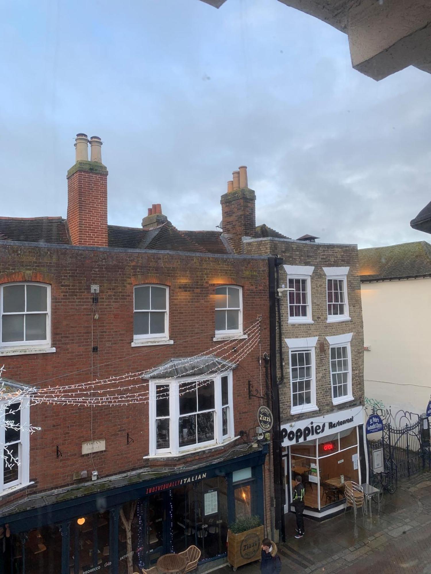 Pilgrims Hotel Canterbury Bilik gambar
